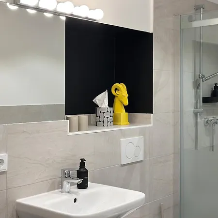 Design - Self-check-in - Maschsee * Hannover